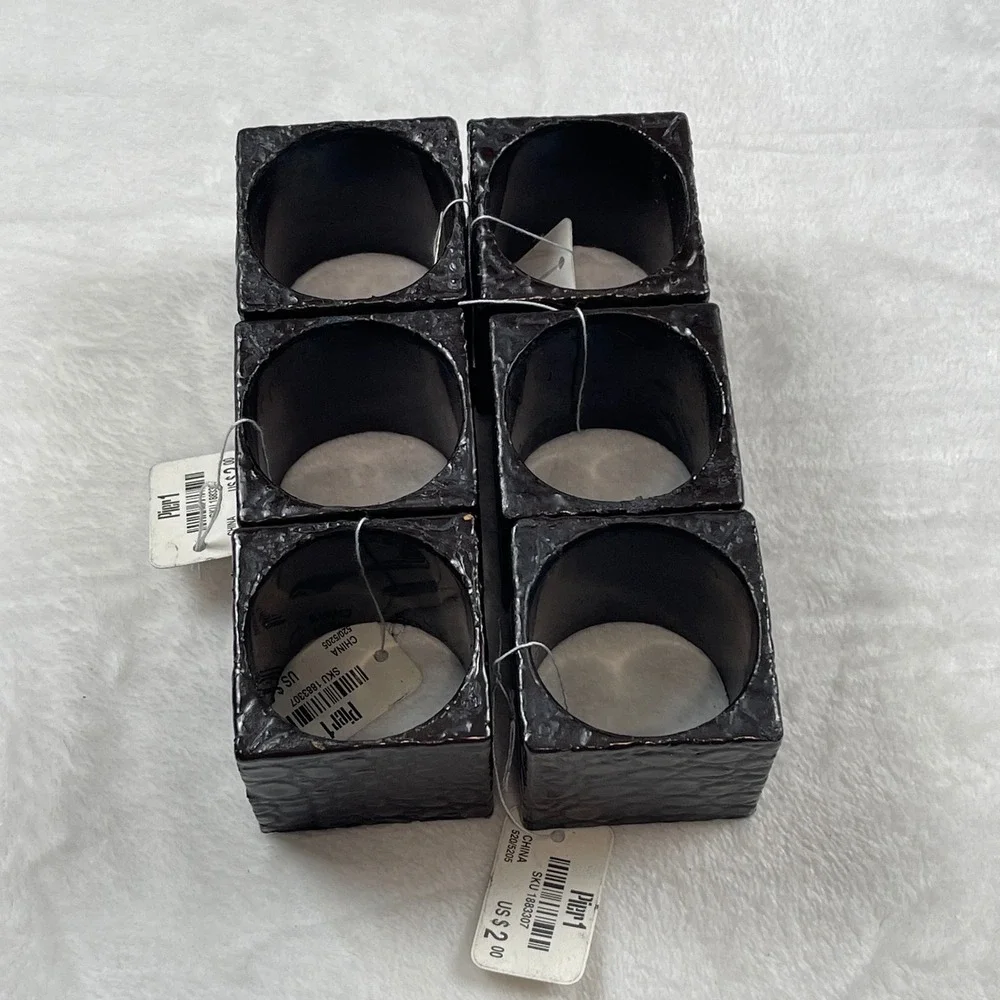 Pier 1 Dark Brown Croc Embossed Square Napkin‎ Rings Set of 6 NEW Hostess Gift